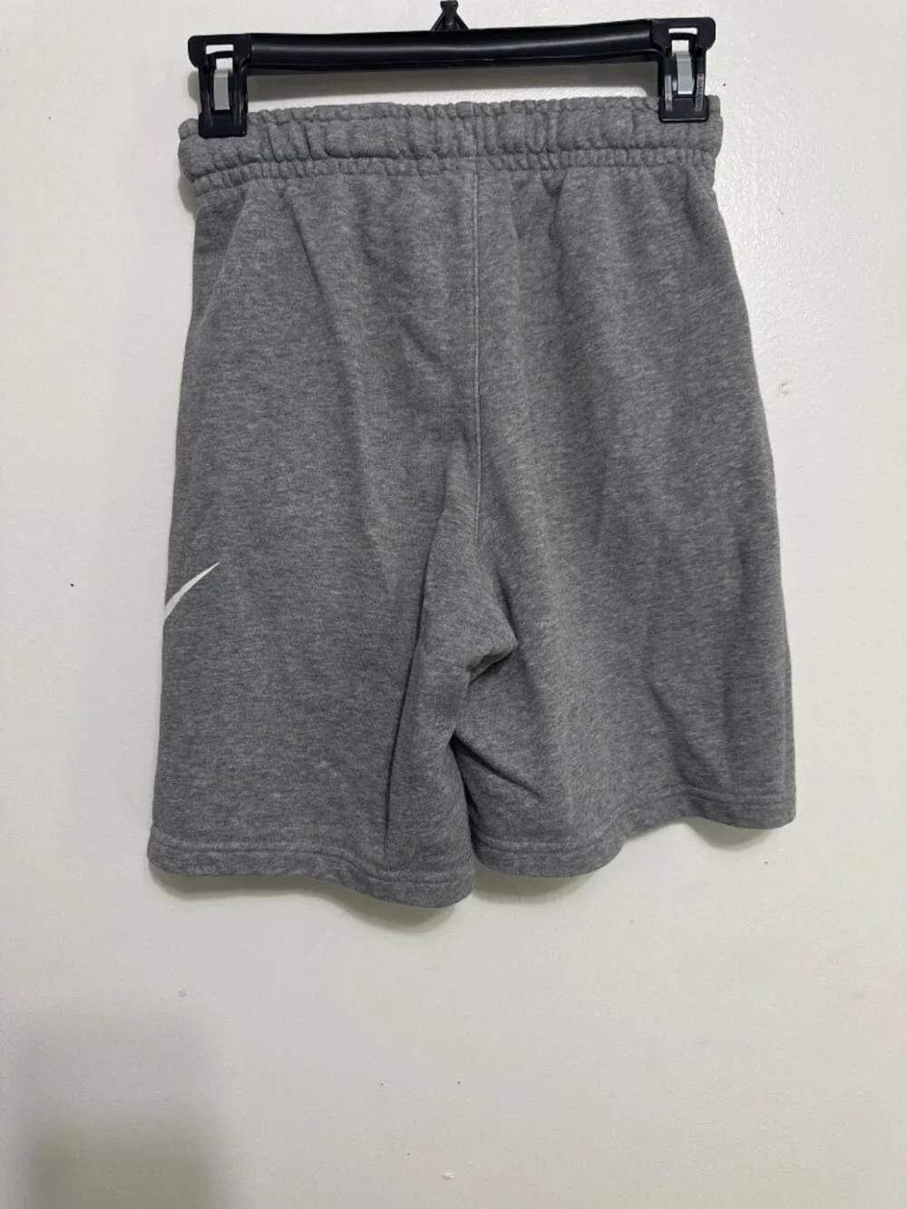 Nike Boys Sportswear Club Fleece Shorts Heather Gray Big Logo L